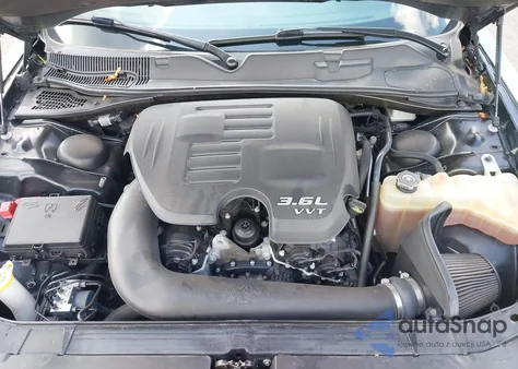 2019 Dodge Challenger Sxt Awd from USA, damaged, VIN 2C3CDZGG9KH690438